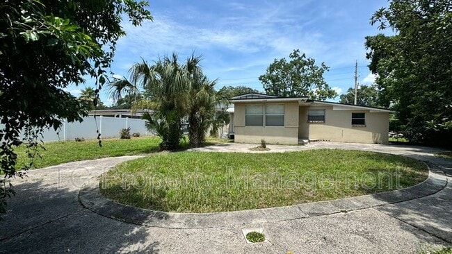 6536 Anvers Blvd S in Jacksonville, FL - Building Photo - Building Photo