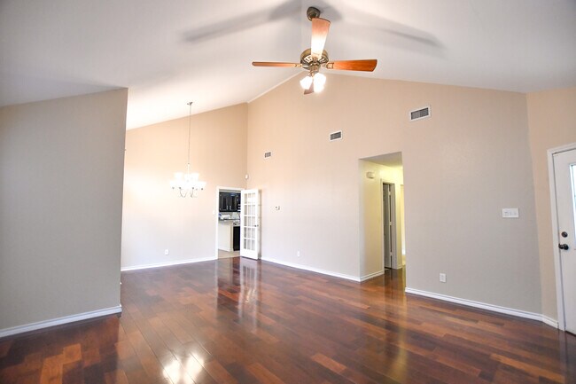 4056 La Costa Ct in Irving, TX - Building Photo - Building Photo