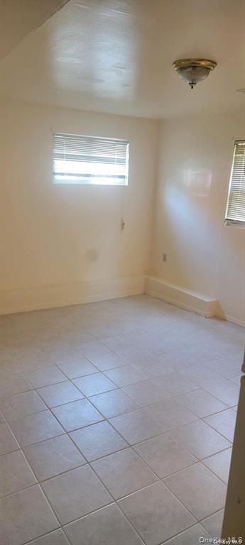 15 Beech St in Wyandanch, NY - Building Photo - Building Photo