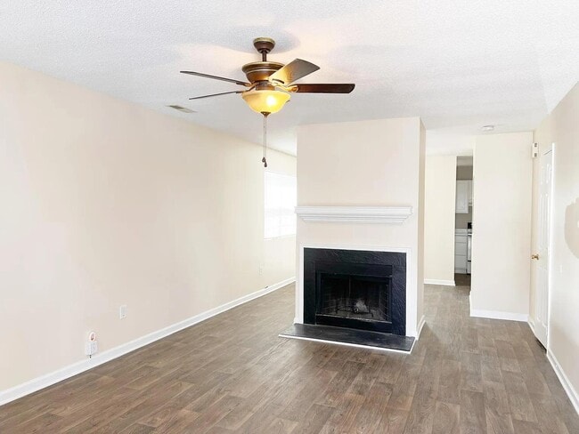 113 Brushy Hollow Ln in Greer, SC - Building Photo - Building Photo