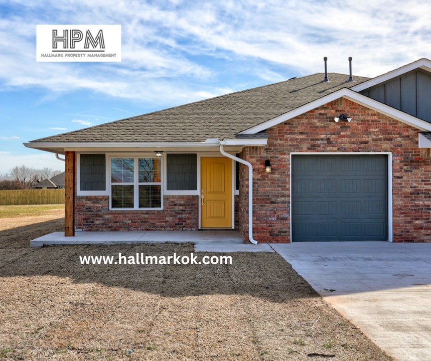 3410 Cemetery Rd in Noble, OK - Building Photo
