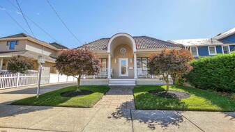 5504 Ventnor Ave in Ventnor City, NJ - Building Photo