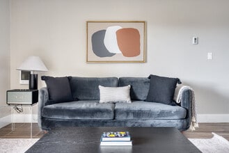 644 Edgewater Blvd in Foster City, CA - Building Photo - Building Photo