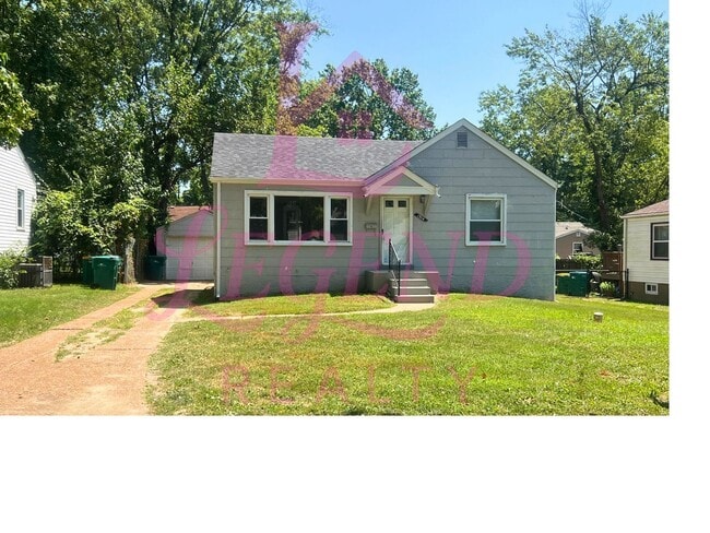 property at 1914 Bainbridge Dr