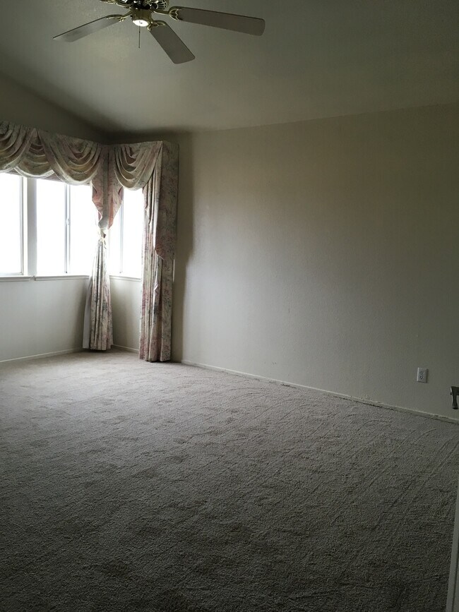 9529 Ringford Ct in Sacramento, CA - Building Photo - Building Photo