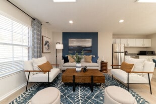 Creekside in Pulaski, TN - Building Photo