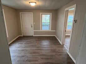 7006 Worley Ave in Cleveland, OH - Building Photo