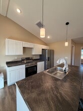 174 Ruby Ln in Hollister, MO - Building Photo - Building Photo