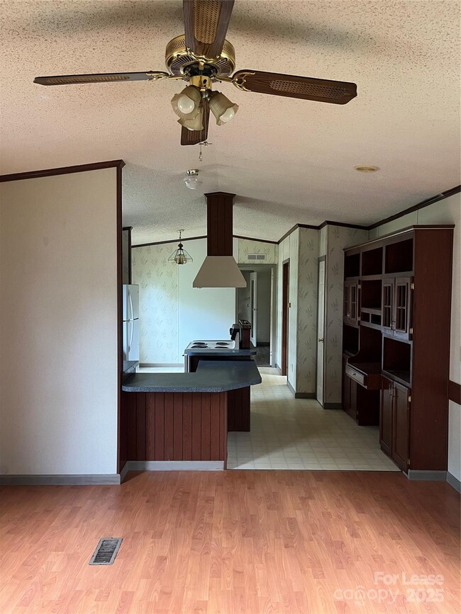 124 Saylor Ln in Stony Point, NC - Building Photo - Building Photo