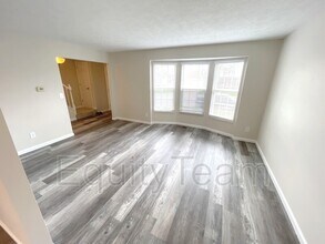 2225 Rosina Dr in Miamisburg, OH - Building Photo - Building Photo