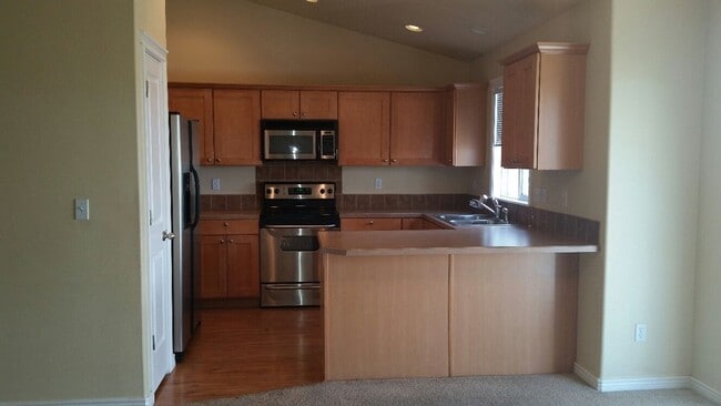 property at 3037 S Jupiter Ave