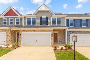 471 Rivanna Hl Rd in Glen Allen, VA - Building Photo