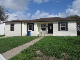 3126 Westgard St in Corpus Christi, TX - Building Photo