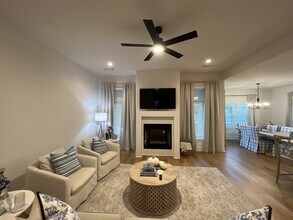 439 Wagon Wheel Ave in Fayetteville, AR - Building Photo - Building Photo