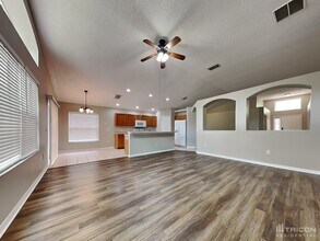 13461 Staghorn Rd in Tampa, FL - Building Photo - Building Photo