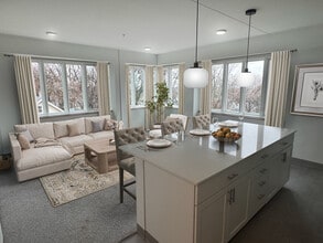 Larimore Senior Residences in Omaha, NE - Building Photo - Building Photo
