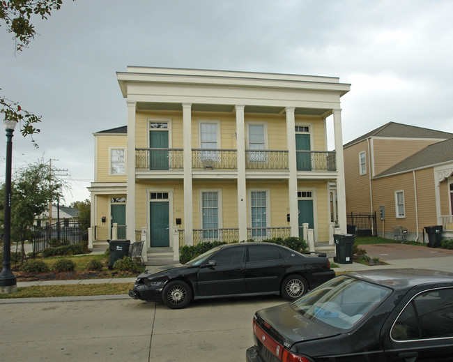 800 St Mary Dr in New Orleans, LA - Building Photo - Building Photo