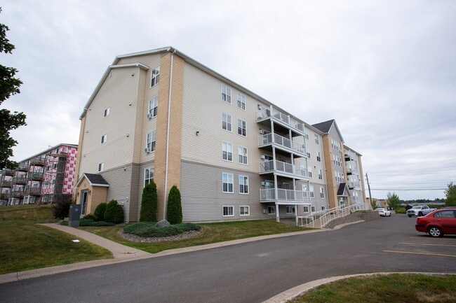 29 Abbott Ct in Fredericton, NB - Building Photo - Building Photo