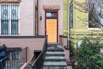 1448 Newton St NW, Unit 1 in Washington, DC - Building Photo - Building Photo