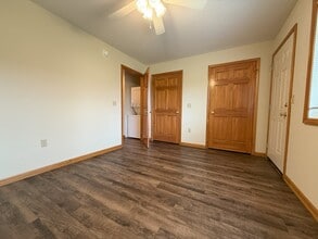 6146 Sapphire Trail in Fort Wayne, IN - Foto de edificio - Building Photo