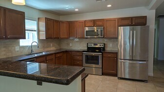 427 East Waverly Street, Unit 427 E Waverly St in Tucson, AZ - Building Photo