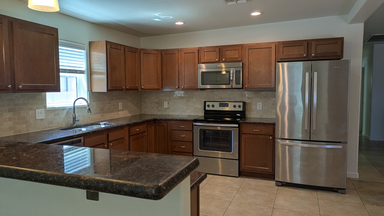 427 East Waverly Street, Unit 427 E Waverly St in Tucson, AZ - Building Photo