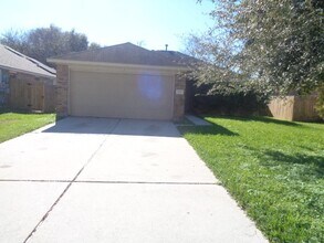 2031 Treasure Mountain Dr in Spring, TX - Building Photo - Building Photo