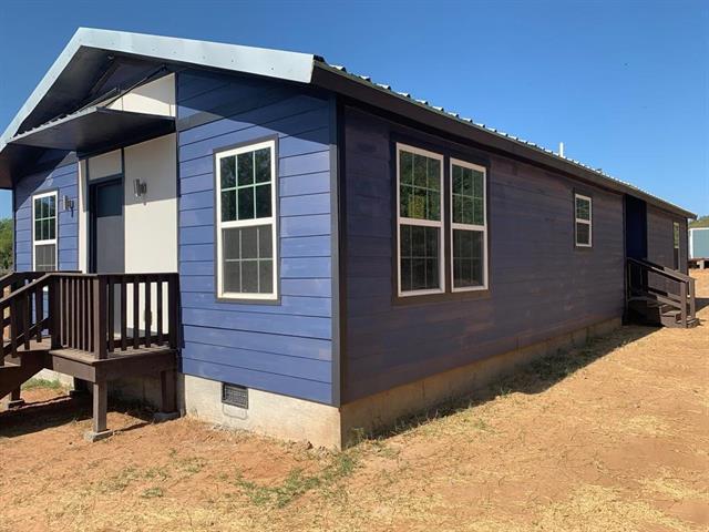 property at 951 Lynch Bend Rd
