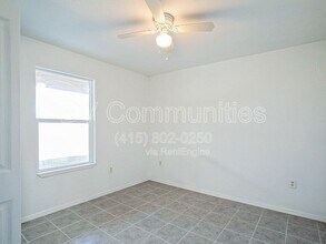 440 Rd 51021 in Cleveland, TX - Building Photo - Building Photo