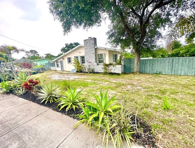 property at 3006 N 25th St