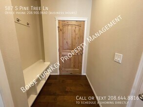 587 S Pine Tree Ln in Boise, ID - Building Photo - Building Photo