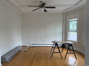 28 California Ave in Middletown, NY - Building Photo - Building Photo