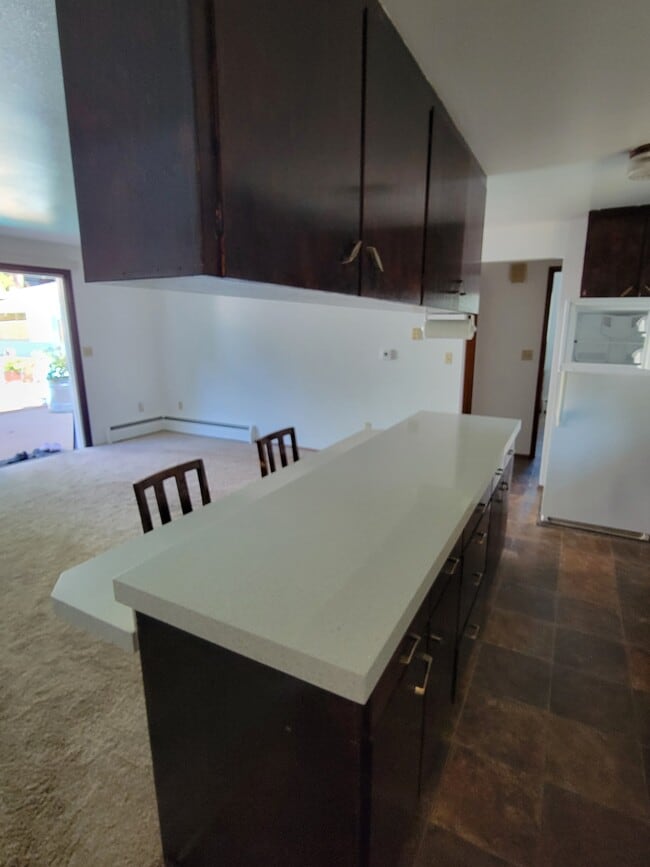752 N 195th St, Unit Carriage House in Shoreline, WA - Foto de edificio - Building Photo