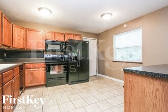 5439 Durango Ct in Indianapolis, IN - Foto de edificio - Building Photo