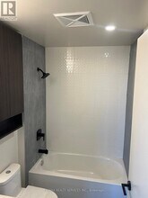 8010 Derry Rd in Milton, ON - Building Photo - Building Photo