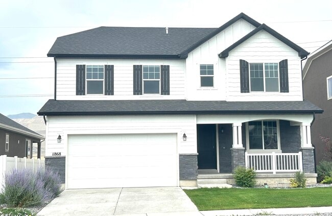 property at 11868 S Antelope Flt Wy