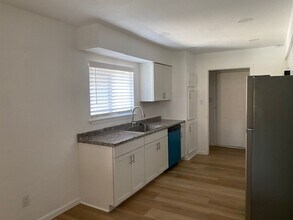 4351 Altamesa Blvd in Fort Worth, TX - Building Photo - Building Photo
