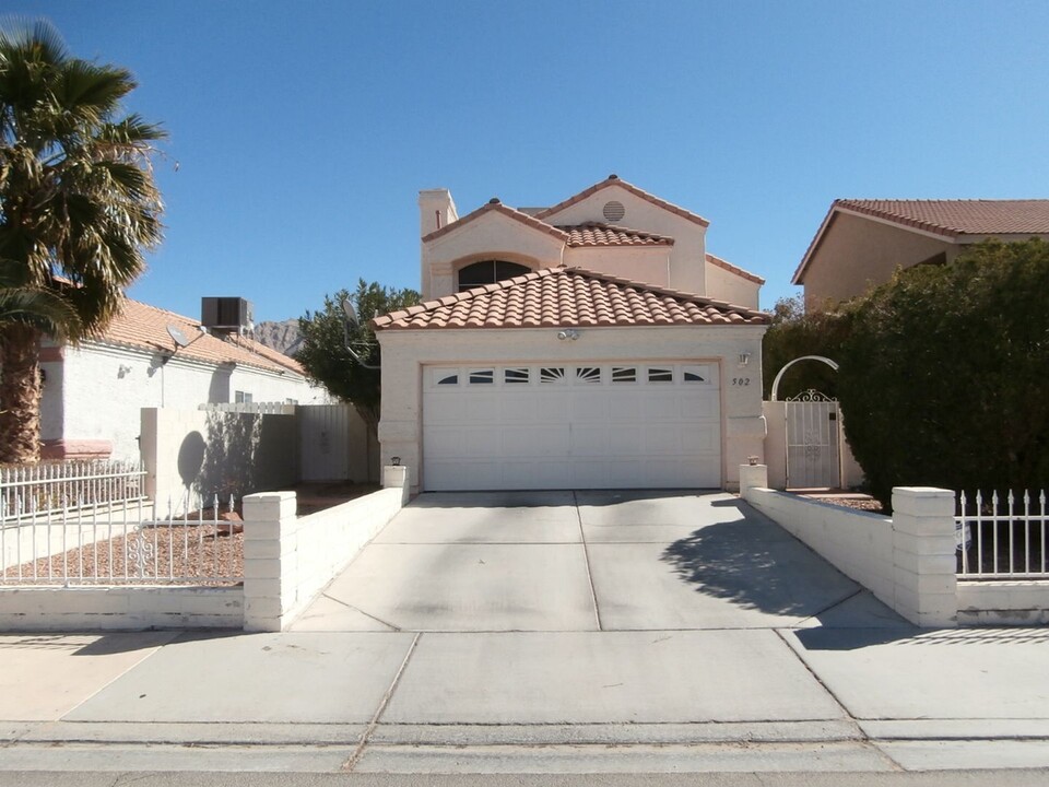 502 Searchlight Dr in Las Vegas, NV - Building Photo