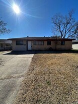 2010 Colleen Drive in Bossier City, LA - Building Photo