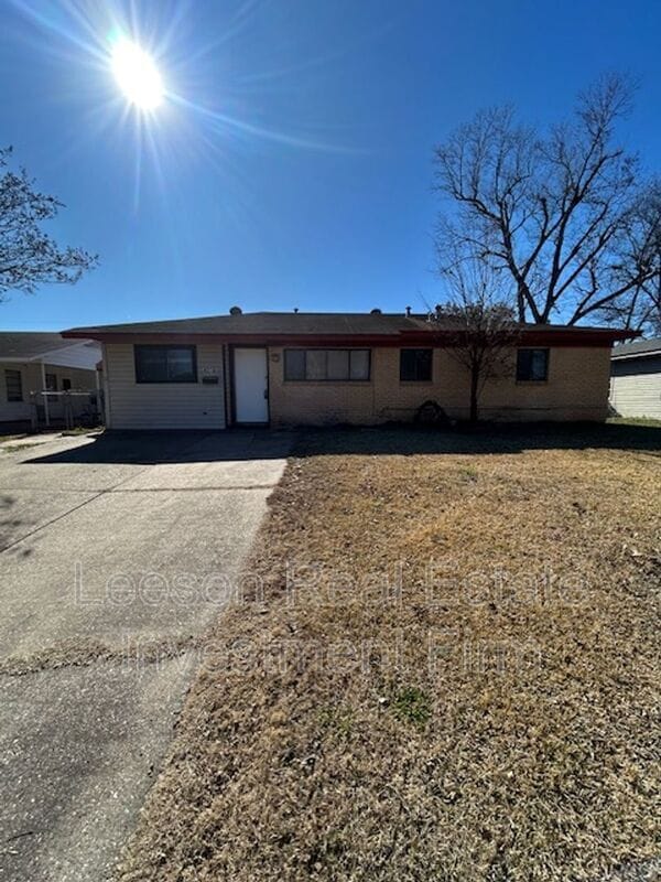 property at 2010 Colleen Drive