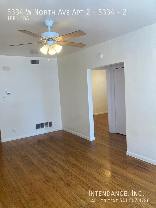 5334 W North Ave in Chicago, IL - Building Photo - Building Photo