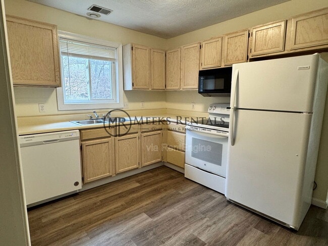 109 Botley Ln in Hurricane, WV - Building Photo - Building Photo