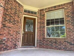 5034 Big Meadow Ln in Katy, TX - Foto de edificio - Building Photo