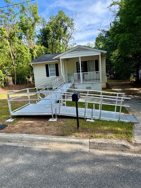 property at 1618 Elberta Dr