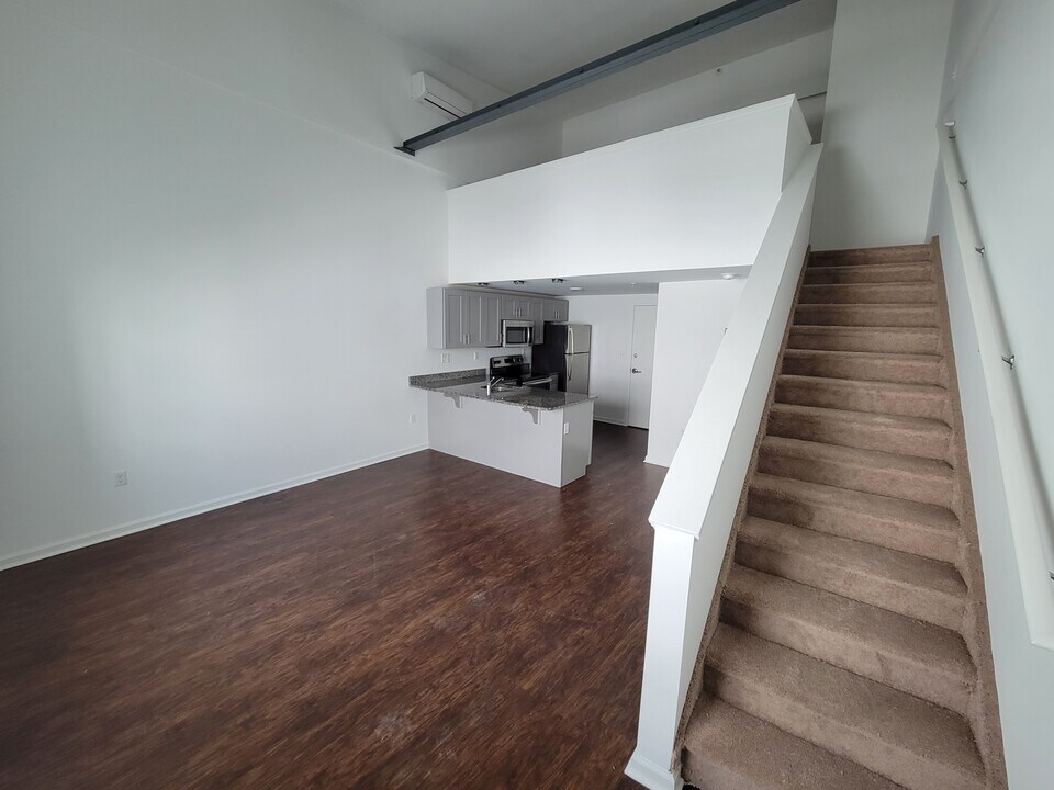 2231 Bryn Mawr Ave, Unit 9 in Philadelphia, PA - Building Photo