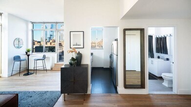 260 W 26th St in New York, NY - Building Photo - Building Photo