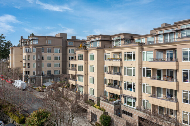 Brezza in Kirkland, WA - Foto de edificio - Building Photo