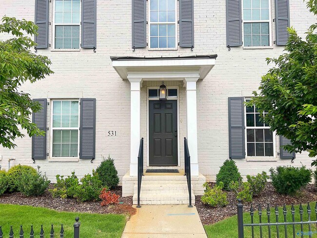 531 Town Madison Blvd in Madison, AL - Building Photo - Building Photo