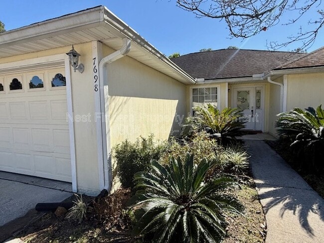 7698 Fawn Lake Dr S in Jacksonville, FL - Building Photo - Building Photo