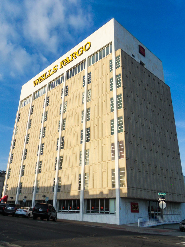 Locust 101 Tower in Denton, TX - Building Photo - Building Photo